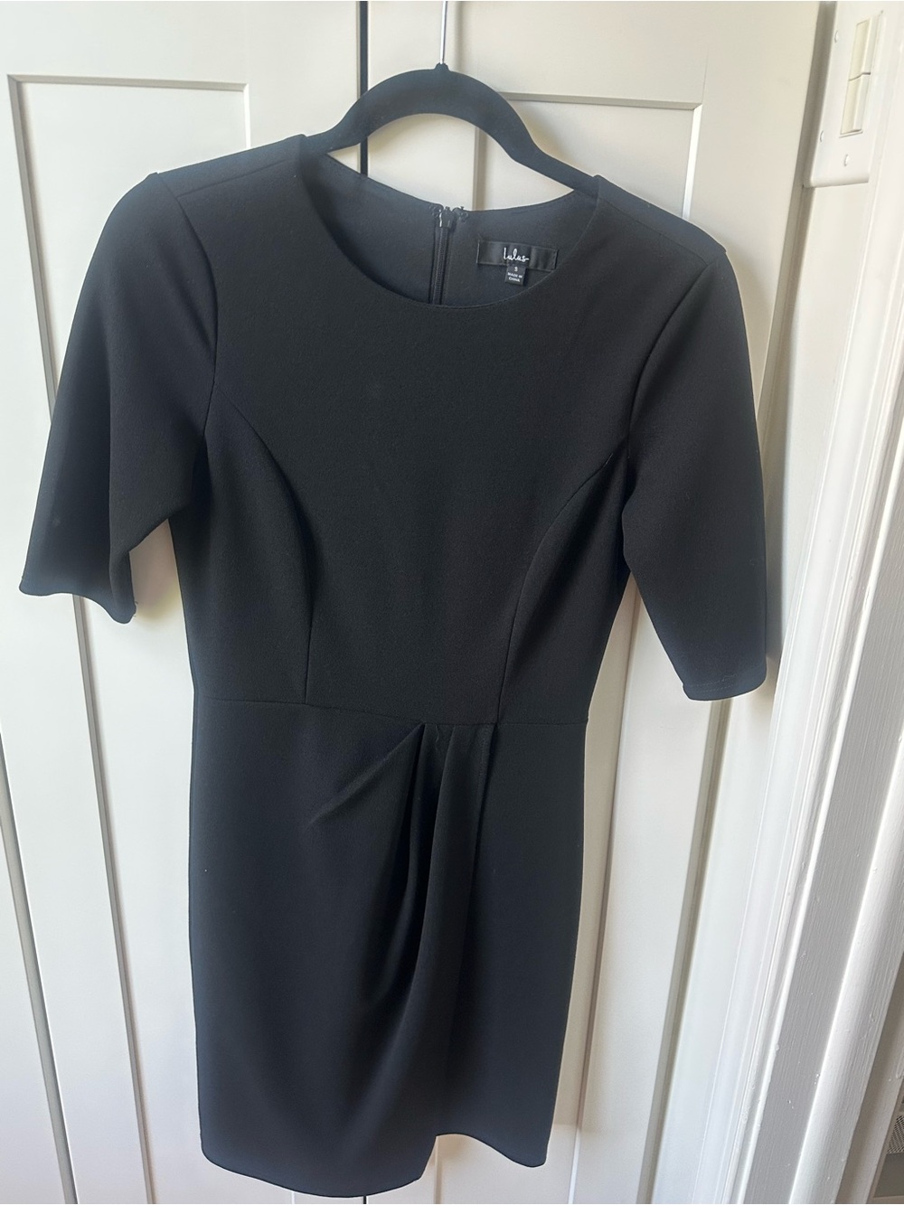 Lulu's Black Short-Sleeve Mini Sheath Dress